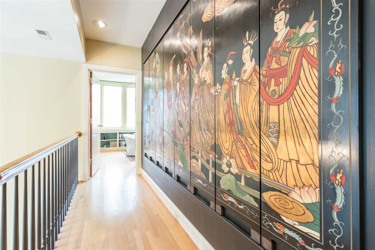2012 Oakton Drive Raleigh, NC 27606 - Photo 20 of 30 Photo 20