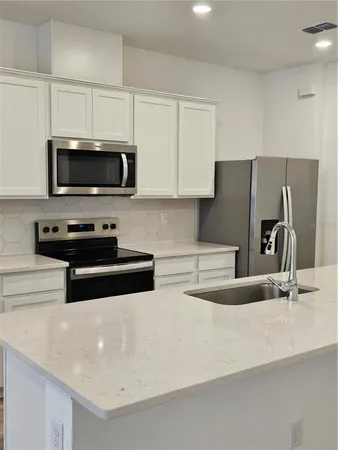 $2,900 | 11483 Harborview Street, Orlando, FL 32832