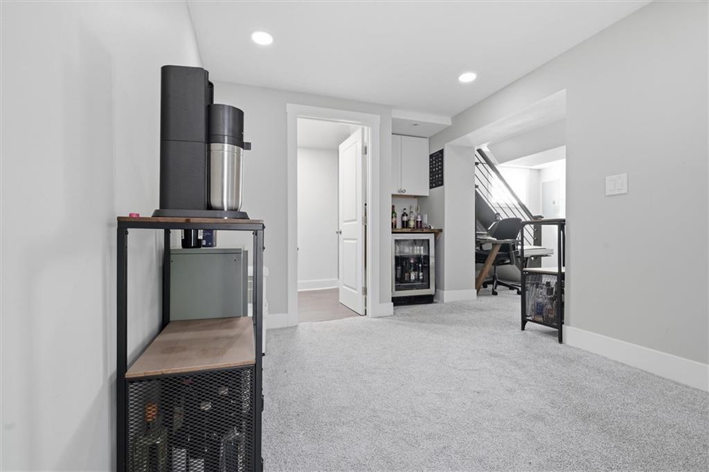 863 Middle Road Pittsburgh, PA 15234 - Photo 27 of 32 Gallery Image 27