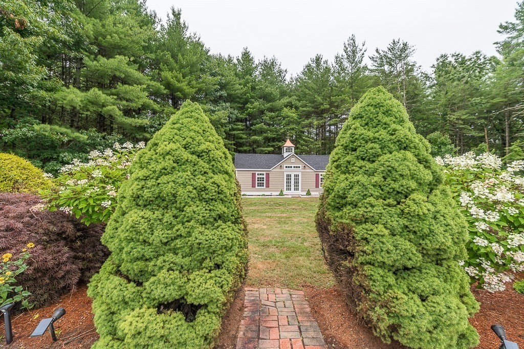 26 Mt Vernon Road Boxford, MA 01921 - Photo 7 of 40