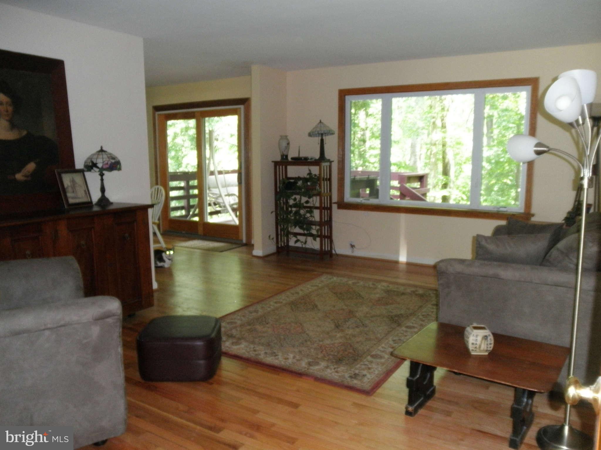 4511 Twinbrook Road Fairfax, VA 22032 - Photo 8 of 27 Living Room 2