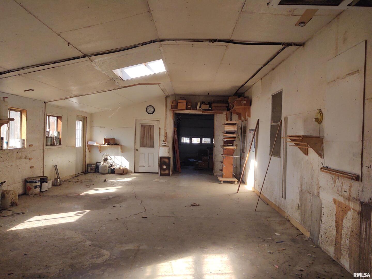 425 Pioneer Lane Vienna, IL 62995 - Photo 20 of 52