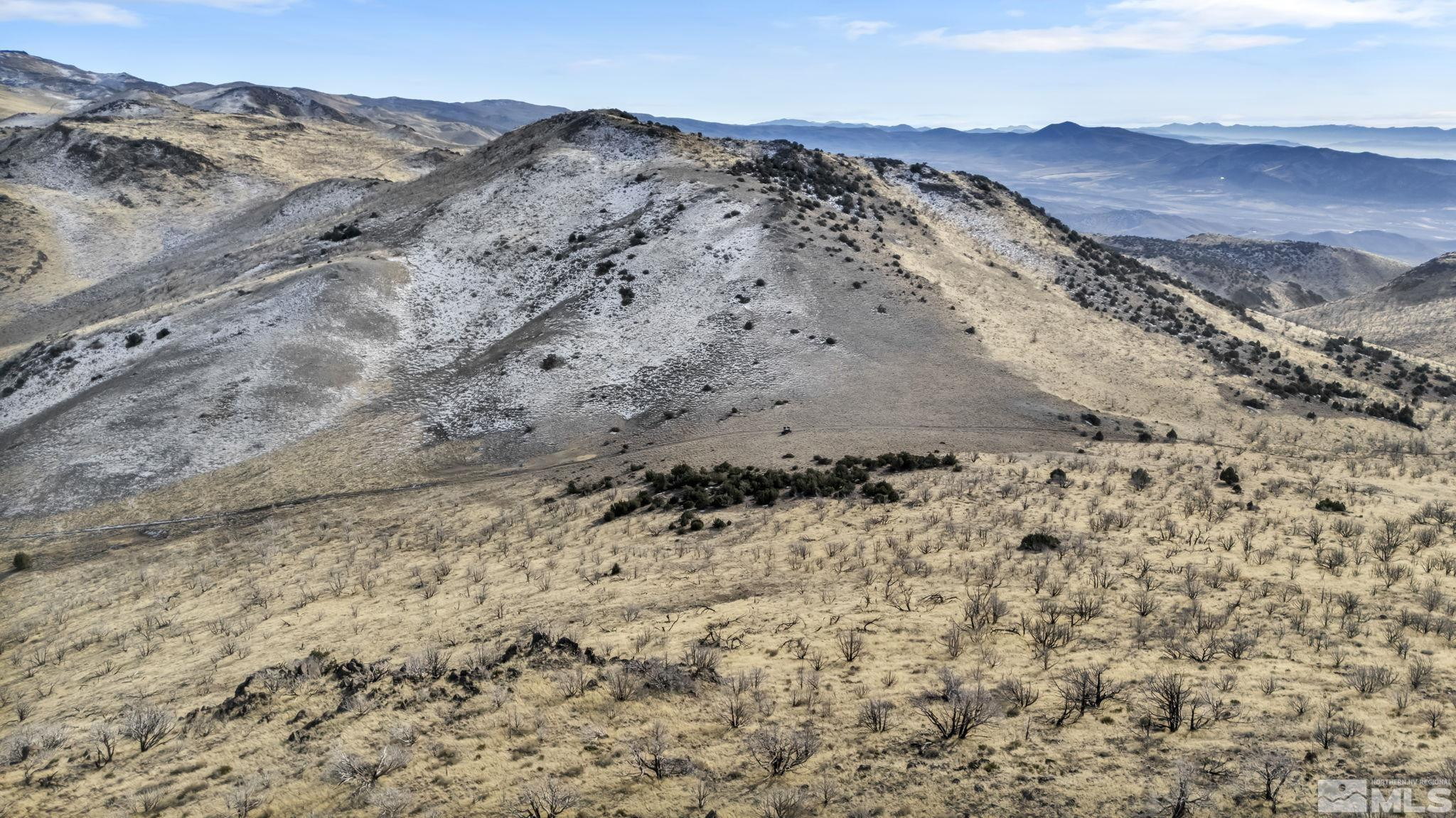 405 Stallion Drive Reno, NV 89510 - Photo 6 of 32 Photo 6