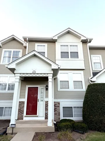 $2,200 | 643 Holiday Lane, Hainesville, IL 60073