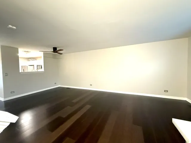 $2,200 | 643 Holiday Lane, Hainesville, IL 60073