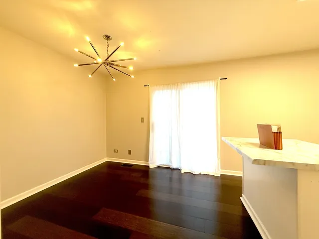 $2,200 | 643 Holiday Lane, Hainesville, IL 60073