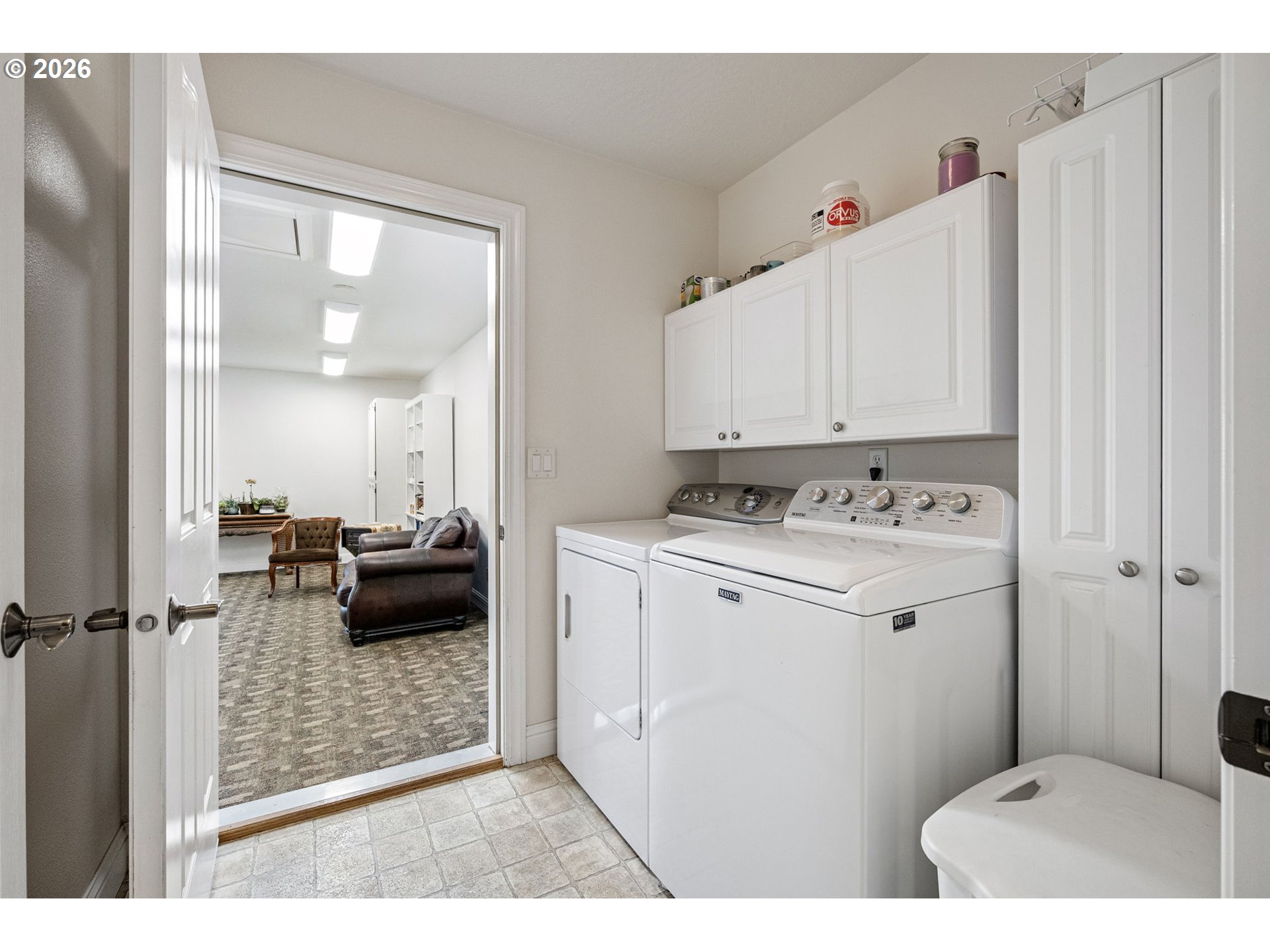 1635 Fairview Place Cottage Grove, OR 97424 - Photo 24 of 37 Laundry