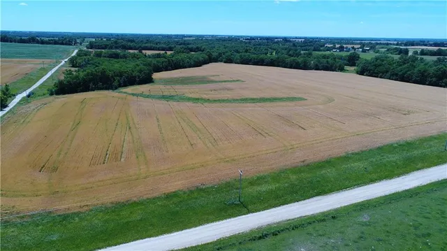 $260,000 | 2 Northeast 53rd Street, Trenton, MO 64683