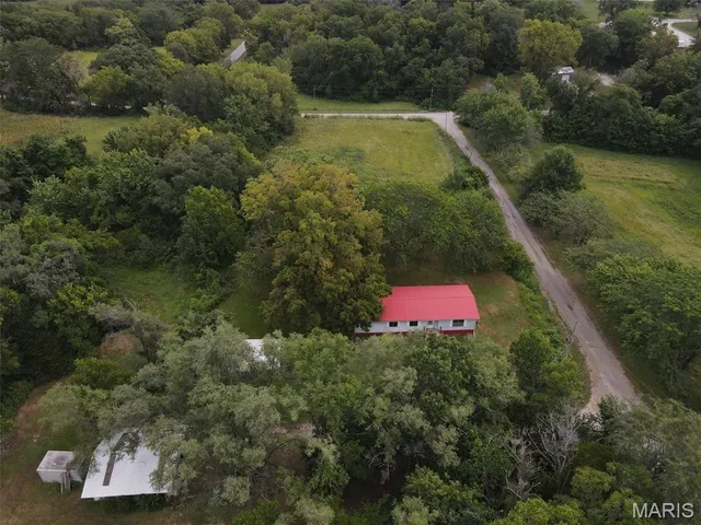 $325,000 | 1100 North 5th Street, La Grange, MO 63448