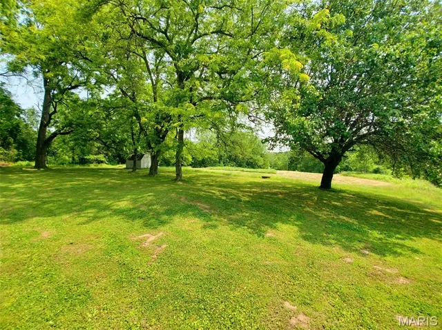 $325,000 | 1100 North 5th Street, La Grange, MO 63448