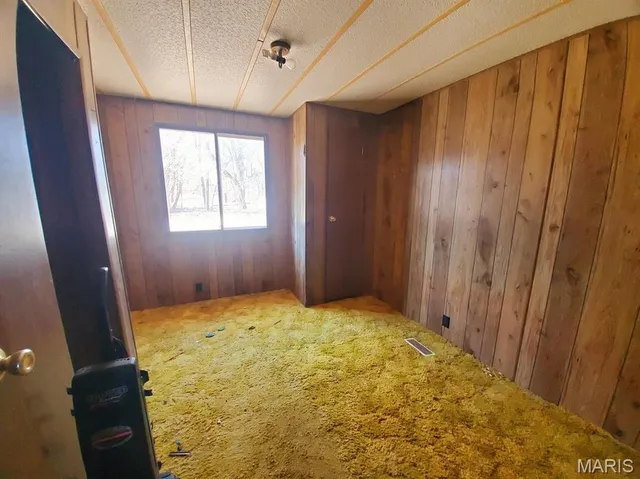 $325,000 | 1100 North 5th Street, La Grange, MO 63448