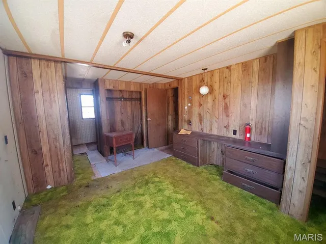 $325,000 | 1100 North 5th Street, La Grange, MO 63448