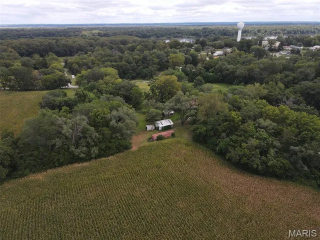 $325,000 | 1100 North 5th Street, La Grange, MO 63448