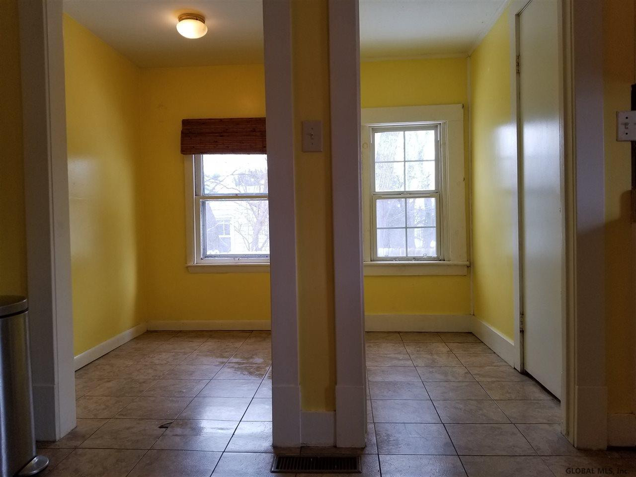 73 Osborne Road Colonie, NY 12205 - Photo 10 of 28 Photo 10
