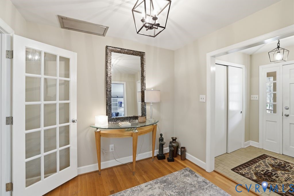 13311 Lewis Road Chester, VA 23831 - Photo 9 of 57