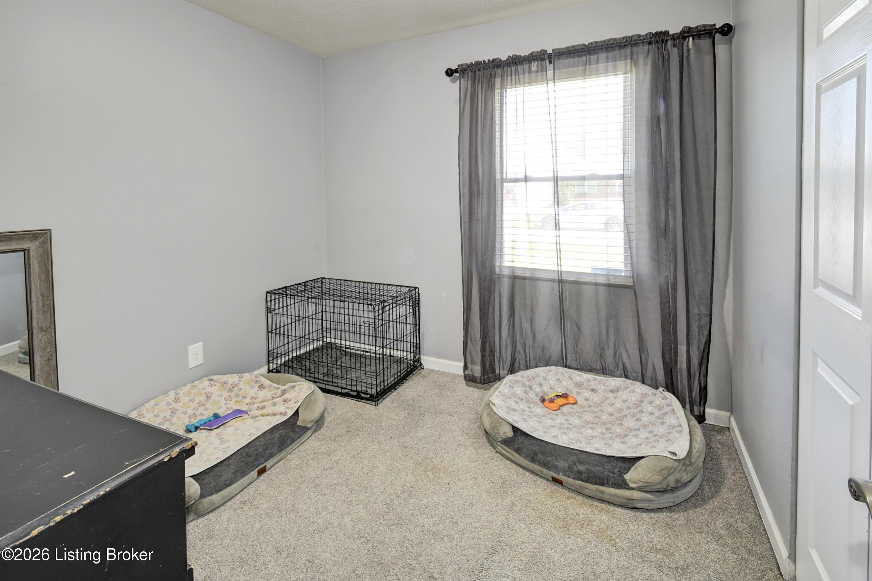 323 Meadowood Road Louisville, KY 40229 - Photo 13 of 25 _DSC8124_6_7