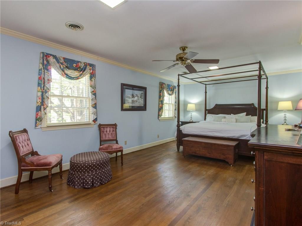 716 Kemp Road West Greensboro, NC 27410 - Photo 15 of 30