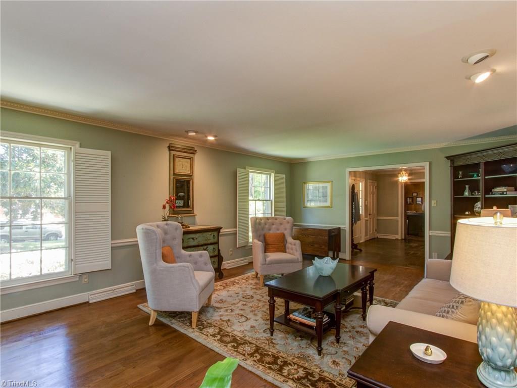 716 Kemp Road West Greensboro, NC 27410 - Photo 5 of 30