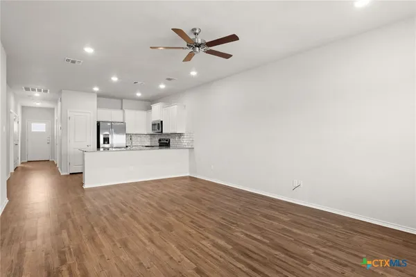 $1,400 | 1218 Lexington Drive, Unit B, Copperas Cove, TX 76522