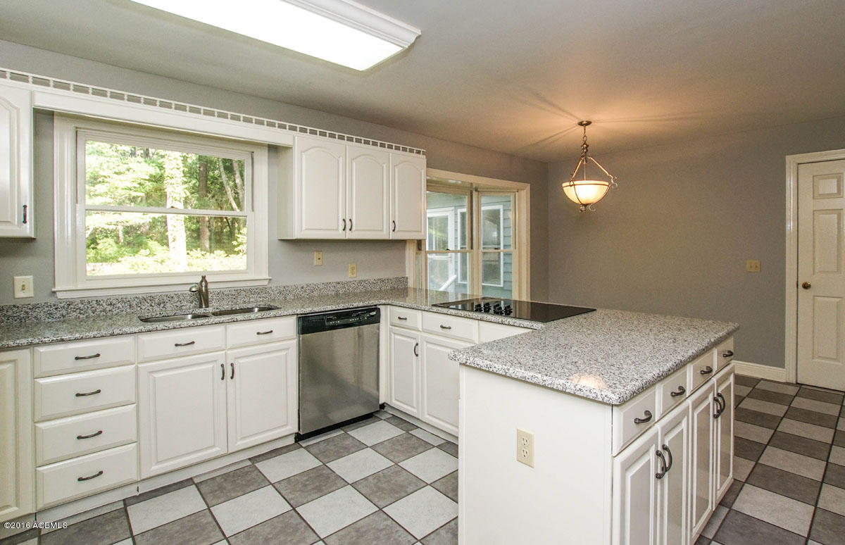 602 State Rd S-7-714 Beaufort, SC 29907 - Photo 19 of 50 DSC08389-1