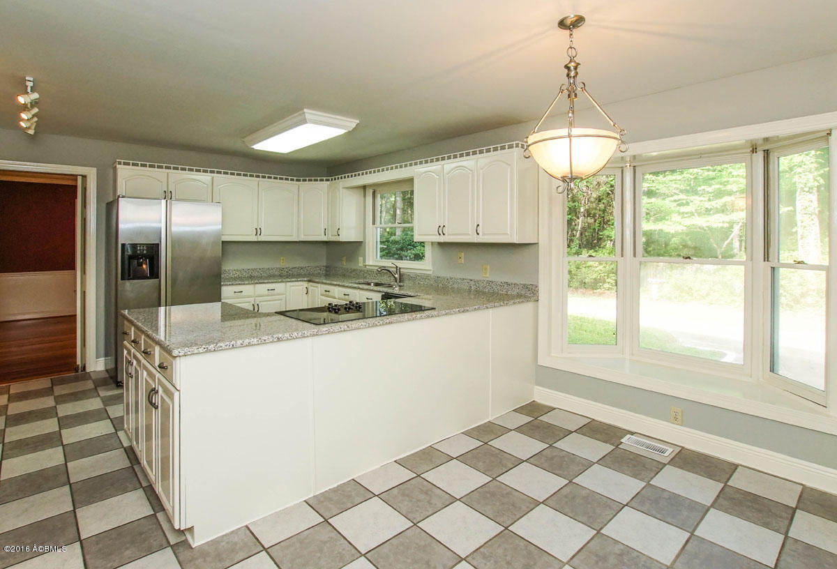 602 State Rd S-7-714 Beaufort, SC 29907 - Photo 20 of 50 DSC08394-1