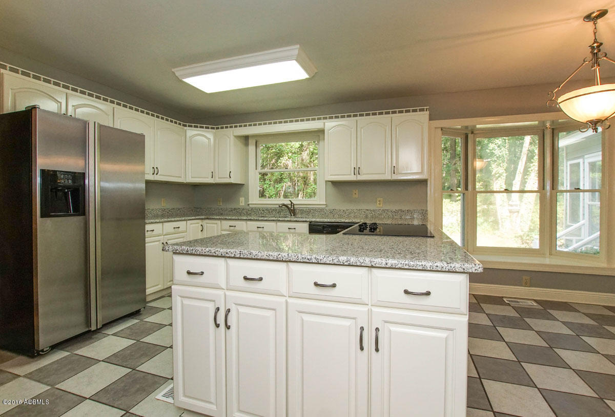602 State Rd S-7-714 Beaufort, SC 29907 - Photo 21 of 50 DSC08395-1