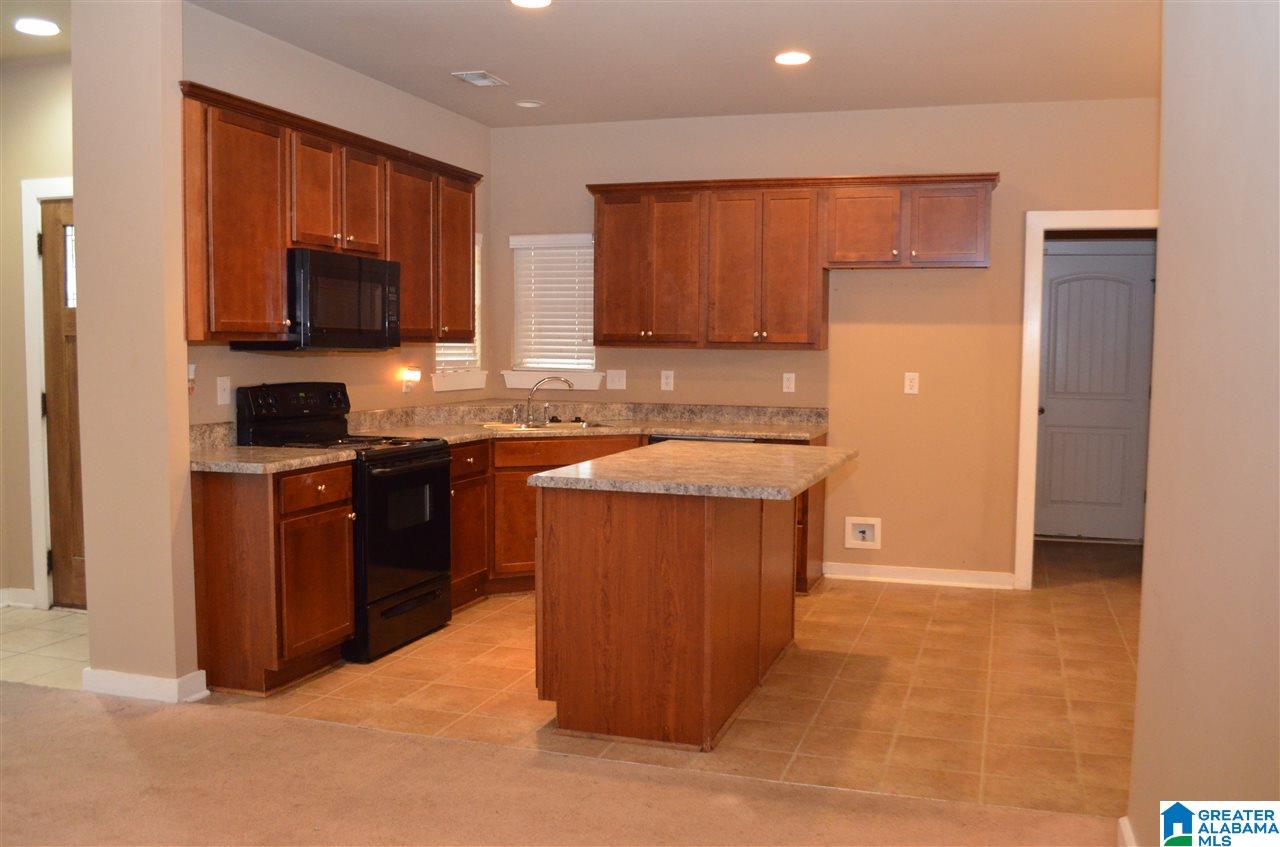 9201 Rookwood Place Warrior, AL 35180 - Photo 8 of 26