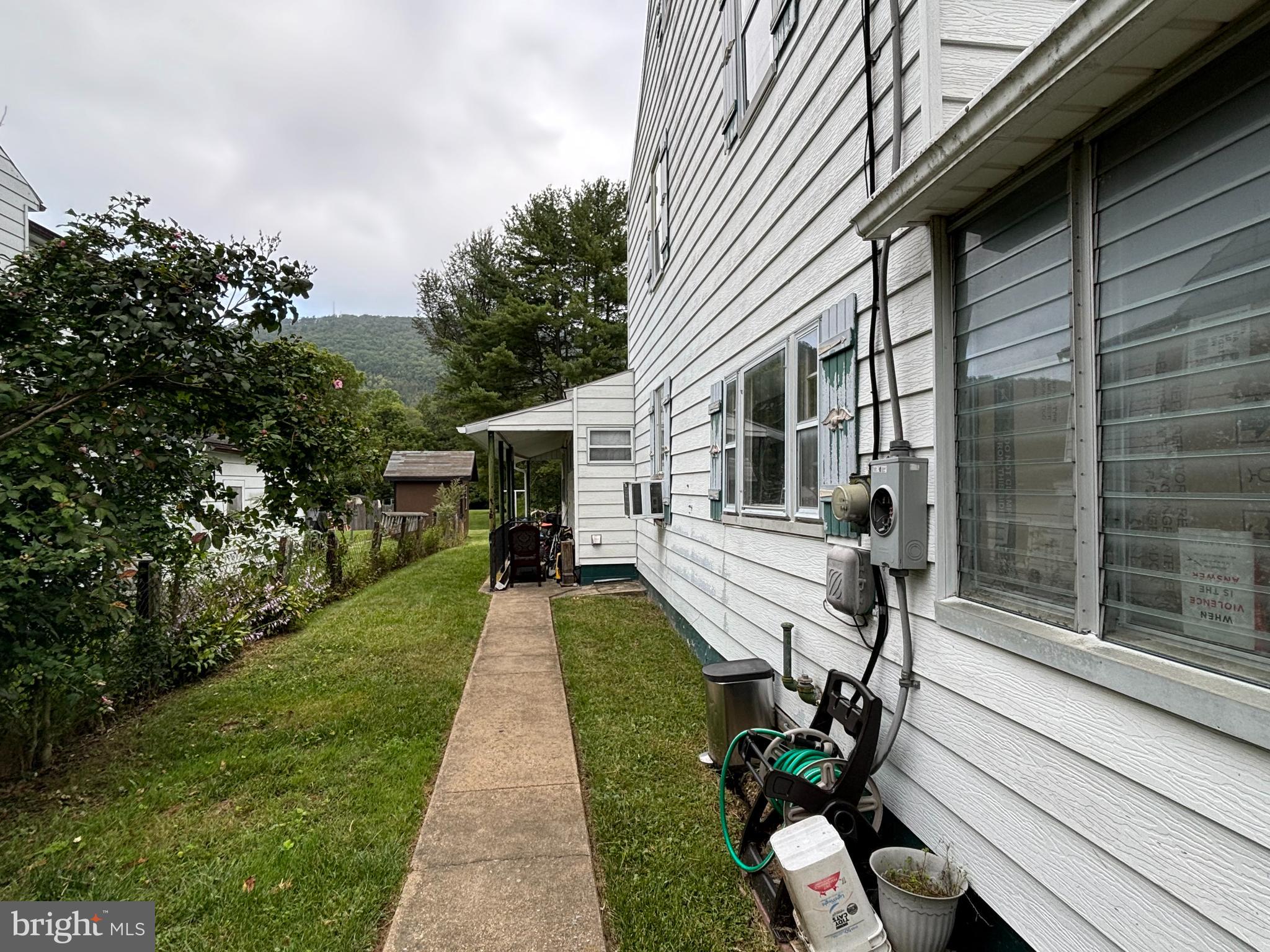 237 Pine Grove Road Gardners, PA 17324 - Photo 8 of 18