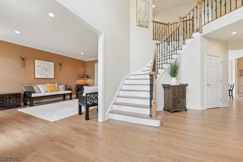 $1,030,000 | 17 Patrick Henry Place, Ringoes, NJ 08551