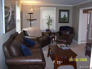 4808 Morrison Road Richmond, VA 23230 - Photo 3 of 8 a living room with furniture