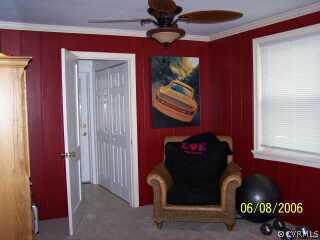 4808 Morrison Road Richmond, VA 23230 - Photo 5 of 8 a living room with furniture