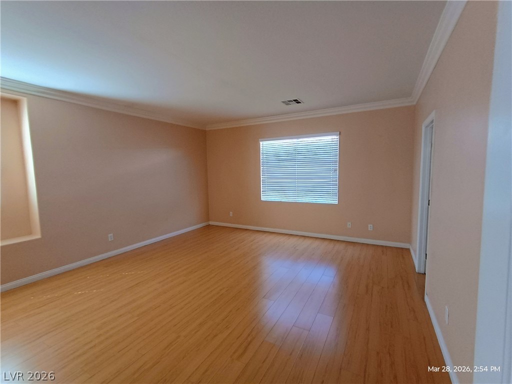 2695 Rimpacific Circle Las Vegas, NV 89146 - Photo 15 of 21