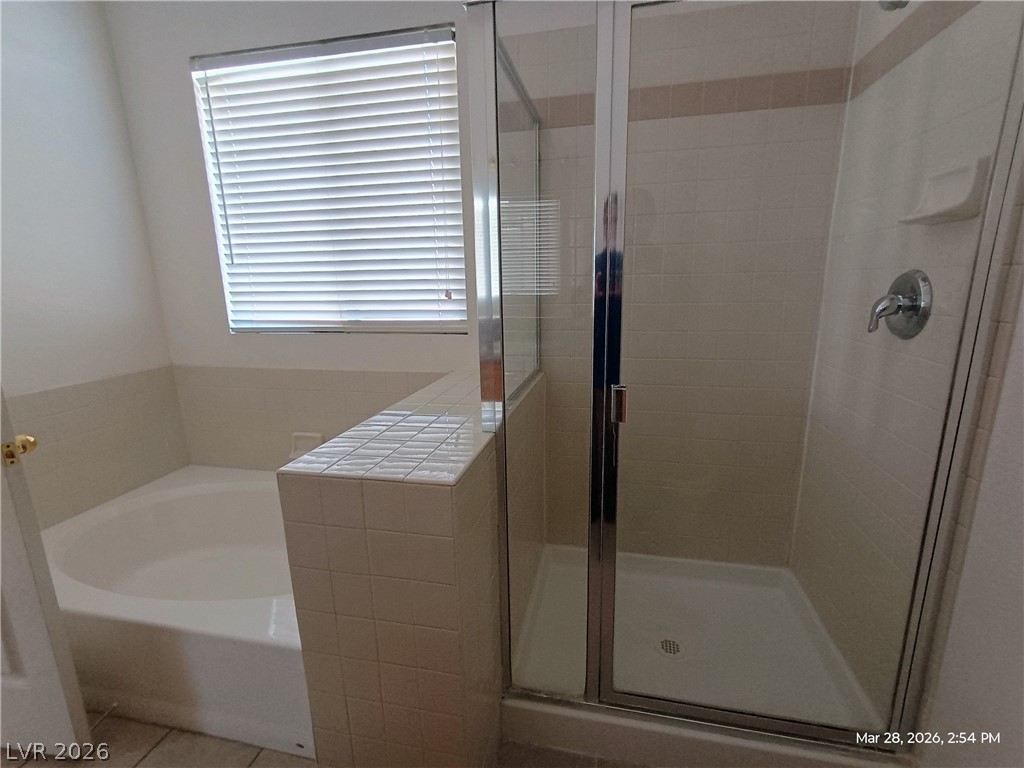 2695 Rimpacific Circle Las Vegas, NV 89146 - Photo 18 of 21