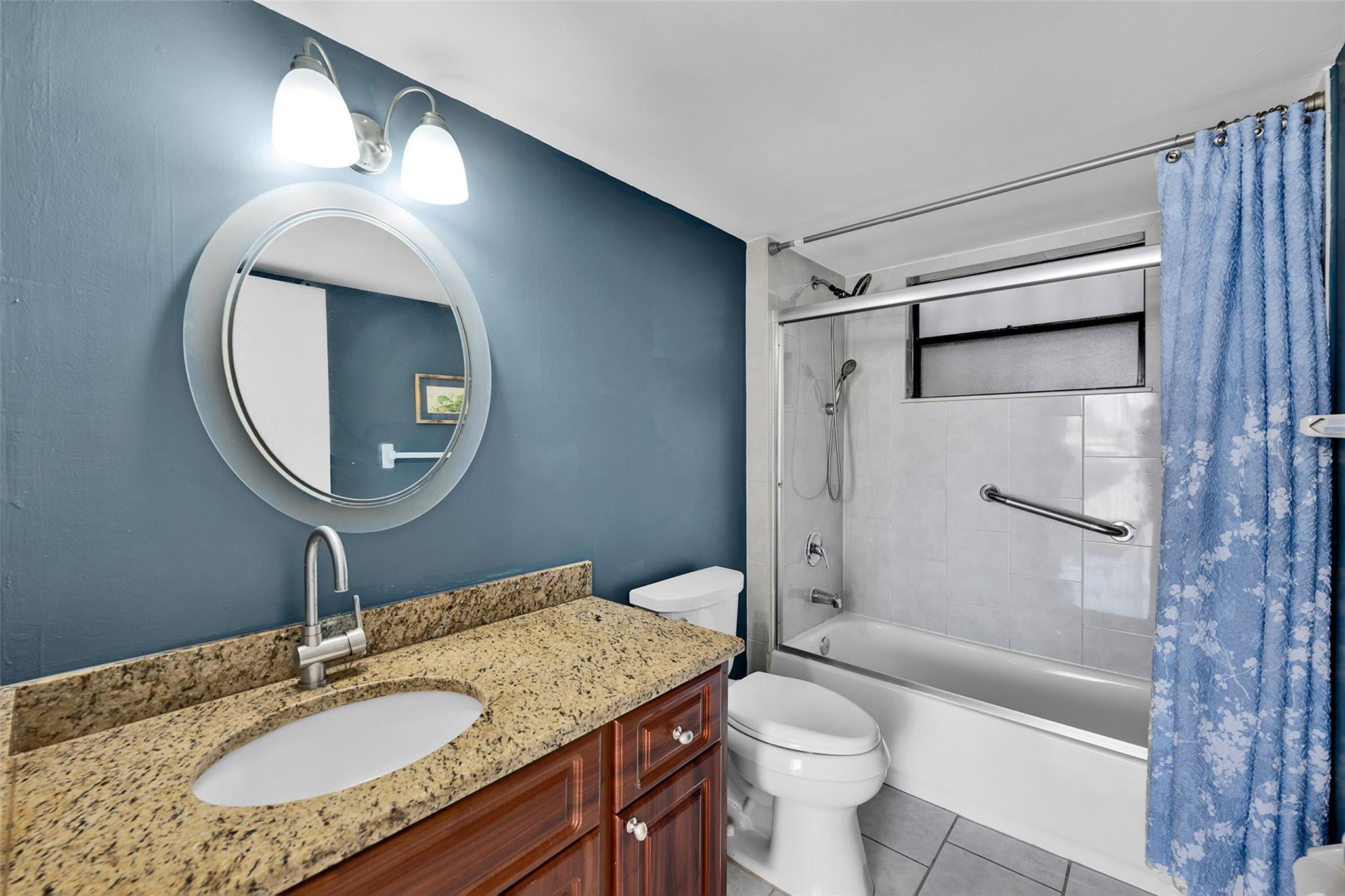 7300 Wayne Avenue, Unit 413 Miami Beach, FL 33141 - Photo 12 of 23 Primary Bathroom