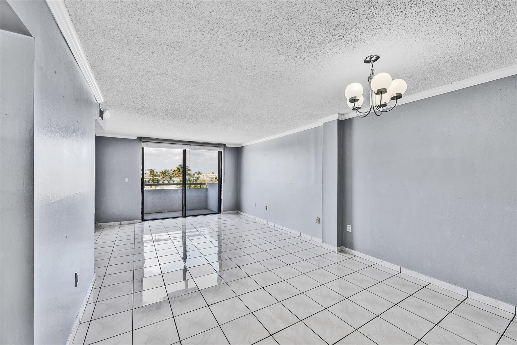 7300 Wayne Avenue, Unit 413 Miami Beach, FL 33141 - Photo 5 of 23 Photo 5