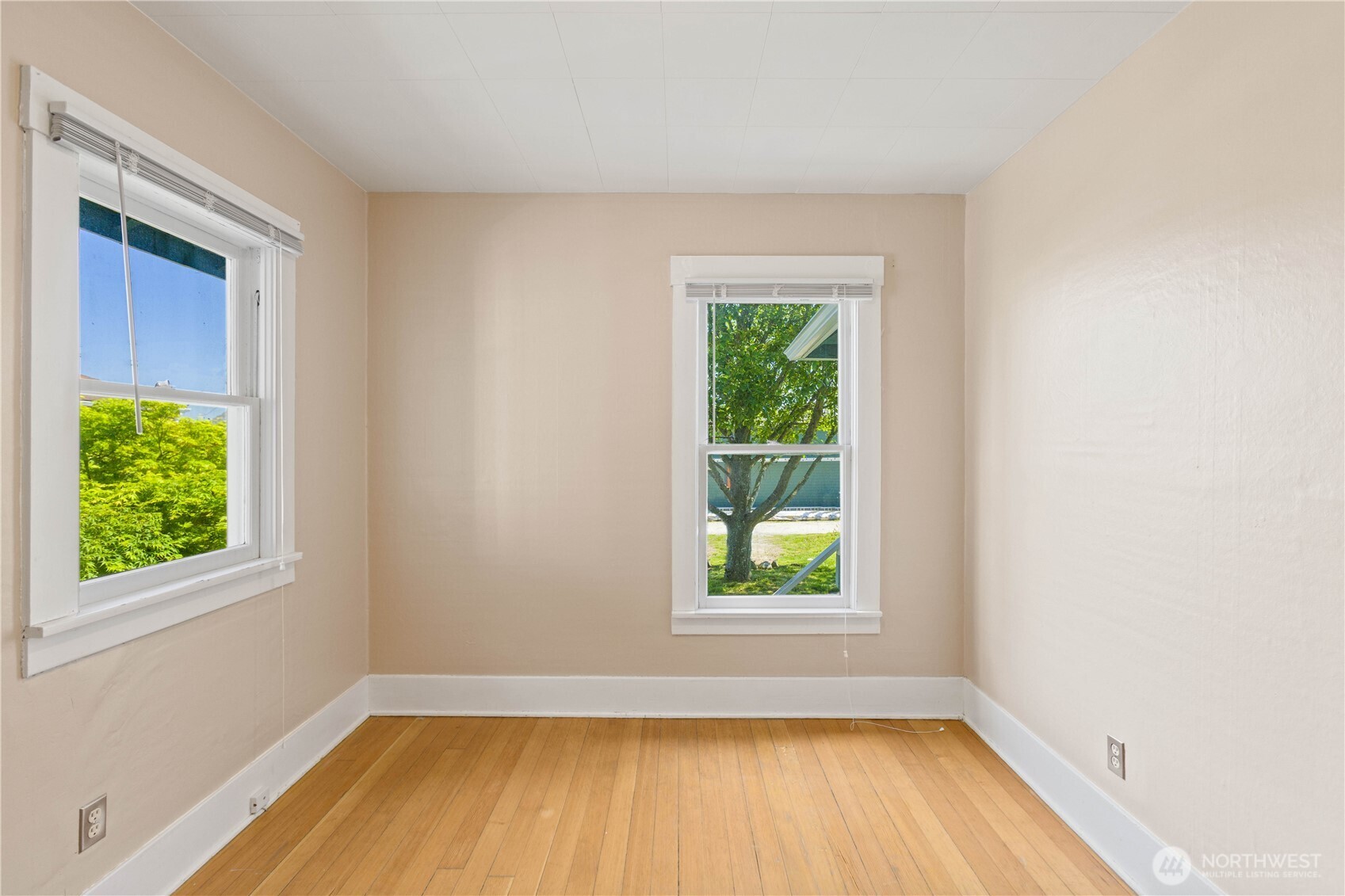 5442 35th Avenue Southwest Seattle, WA 98126 - Photo 23 of 30
