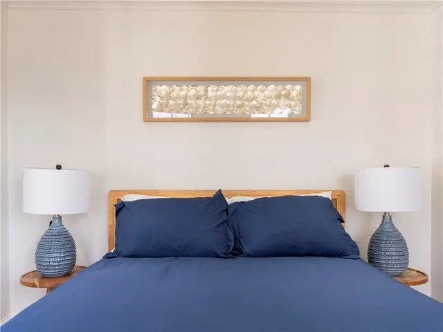 $3,850 | 7 Dearborn Street, Unit 2, Newport, RI 02840