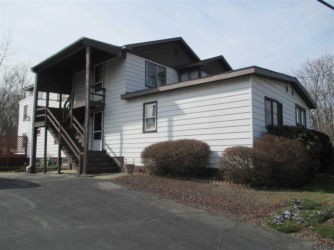1123 River Road Troy, NY 12182 - Photo 1 of 25 Photo 1