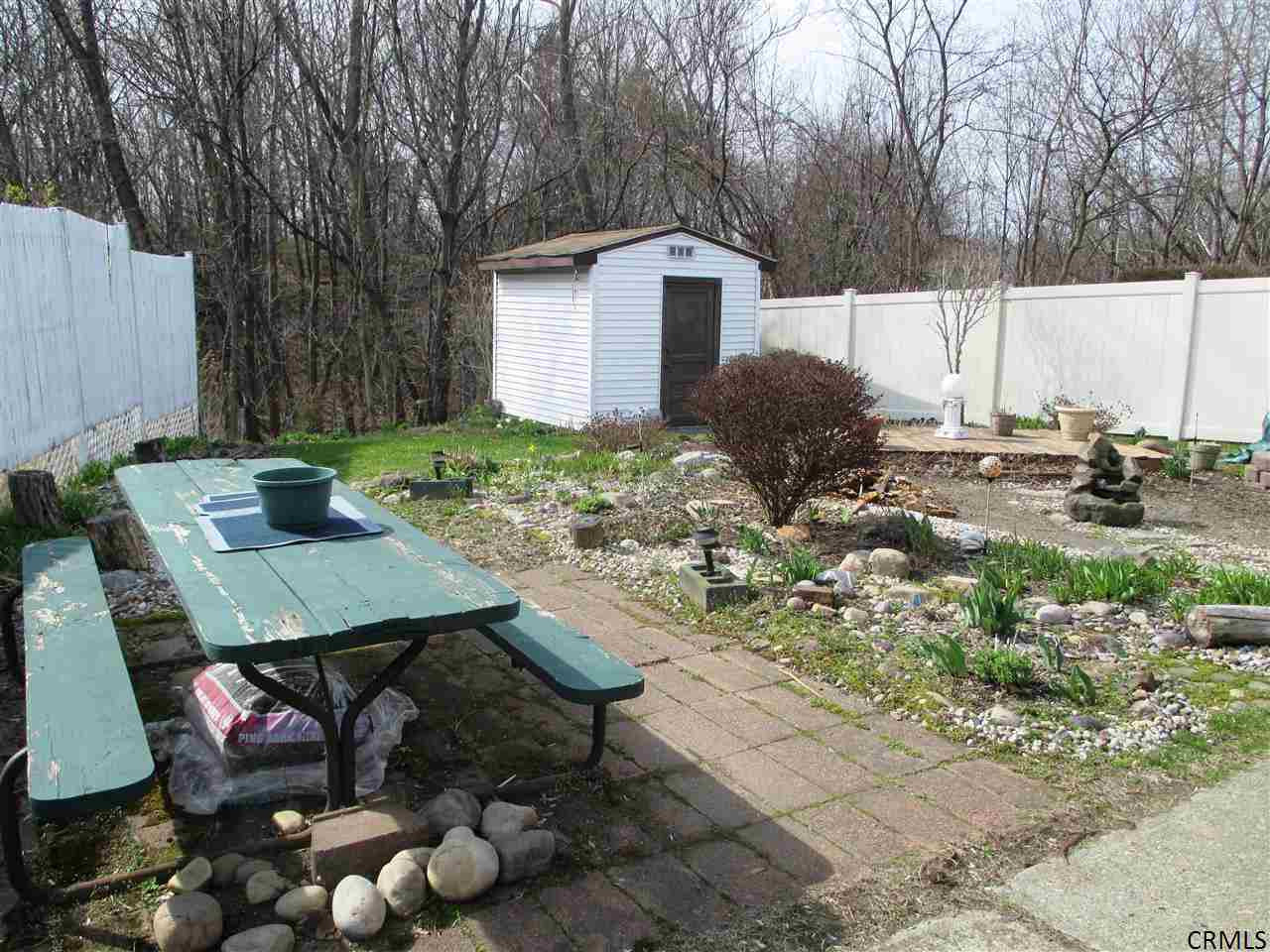 1123 River Road Troy, NY 12182 - Photo 20 of 25 Photo 20