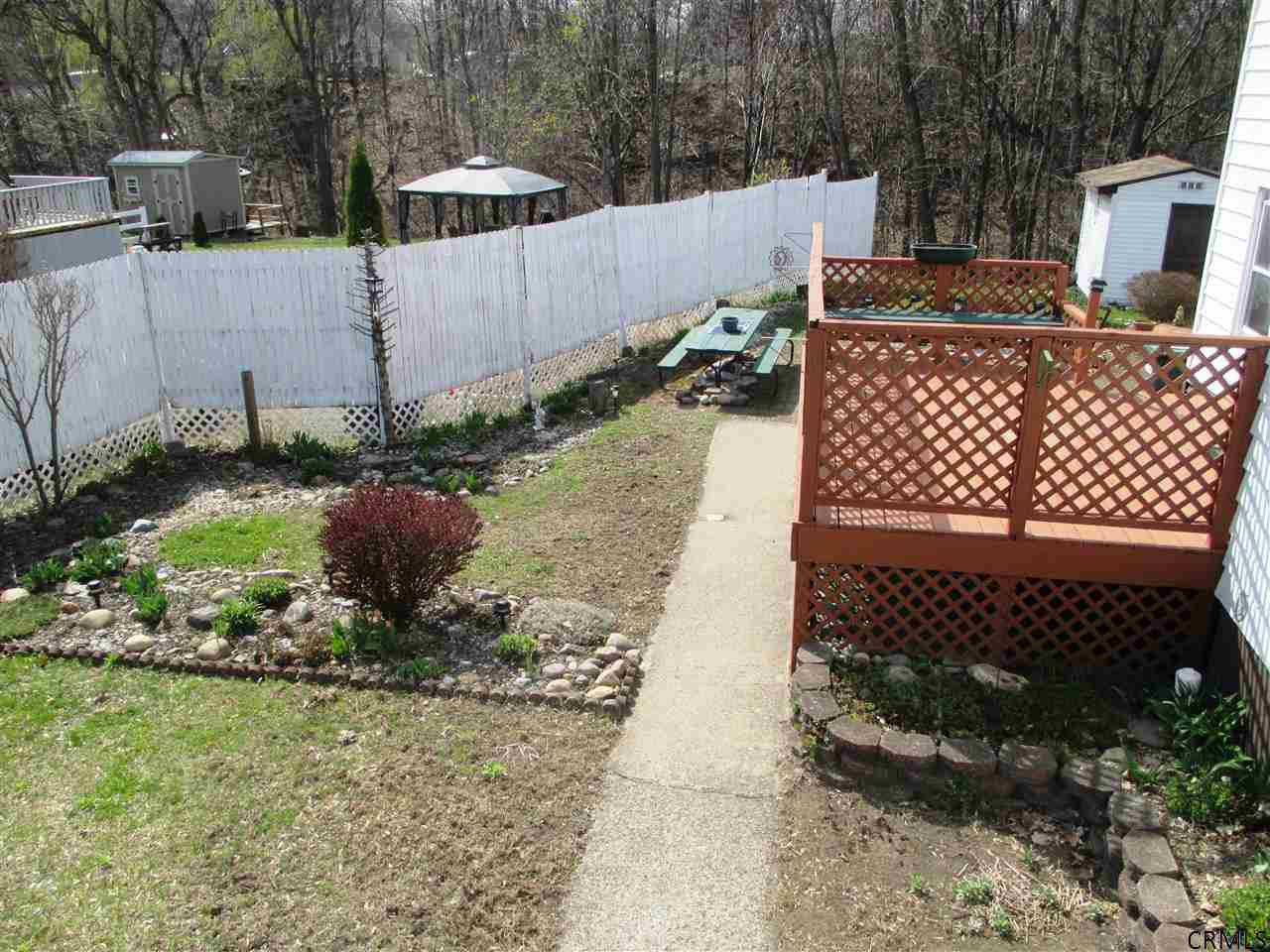 1123 River Road Troy, NY 12182 - Photo 5 of 25 Photo 5