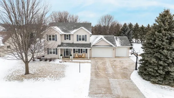 W6054 Zinnia Drive, Appleton, WI 54915