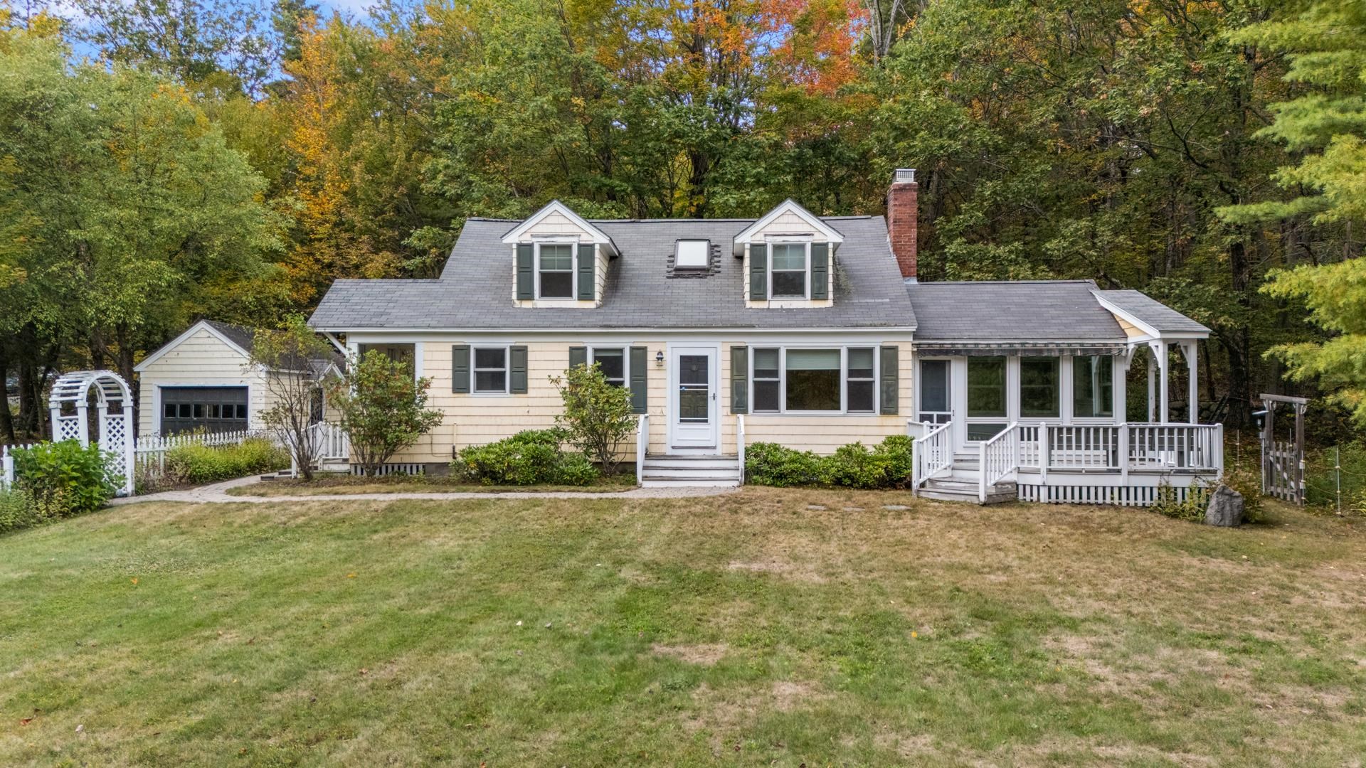 385 Seamans Road New London, NH 03257 - Photo 1 of 42