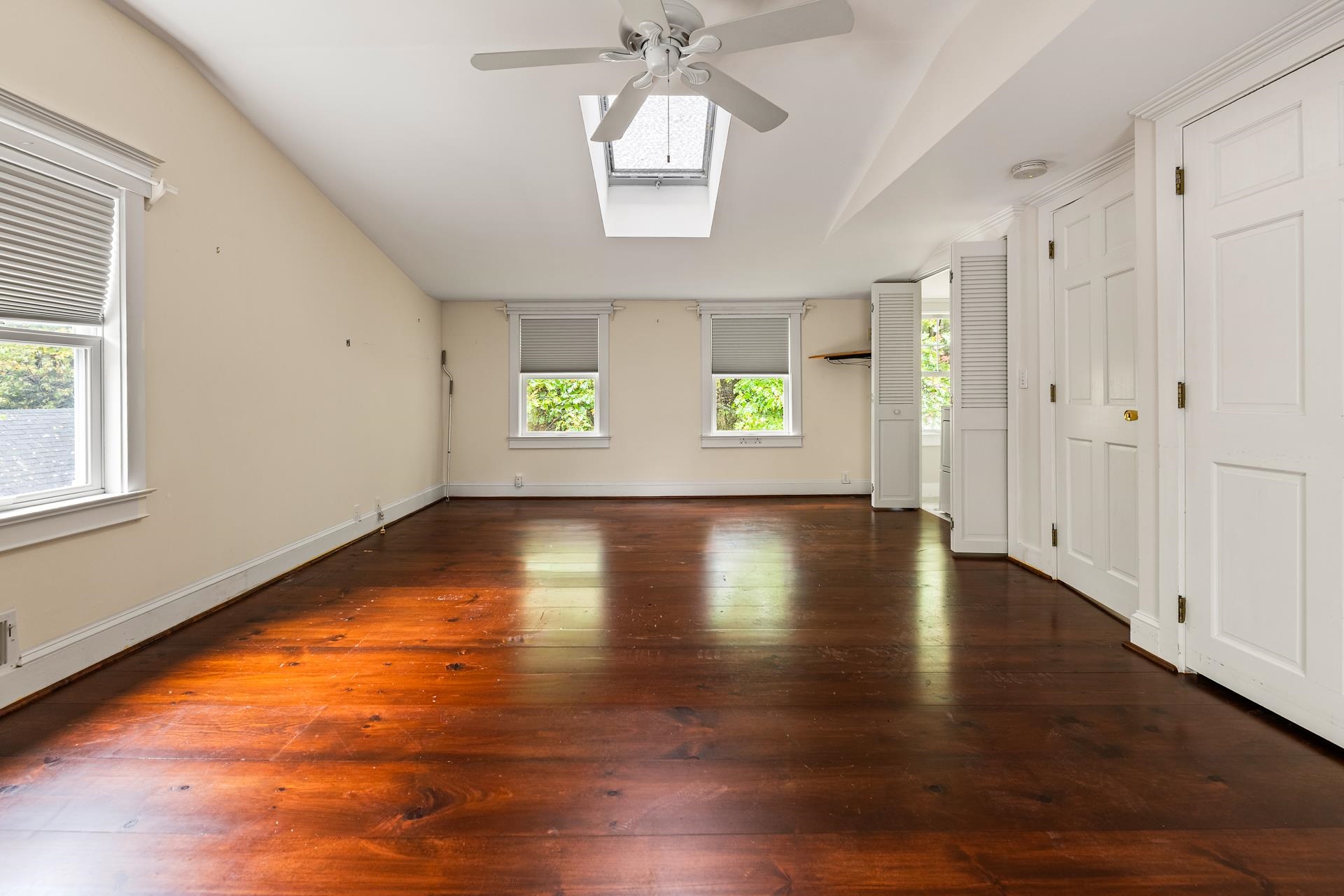 385 Seamans Road New London, NH 03257 - Photo 40 of 42