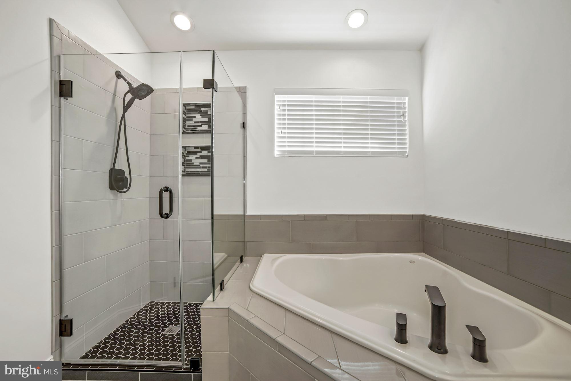 9153 Ribbon Falls Loop Bristow, VA 20136 - Photo 19 of 31 Gallery Image 19
