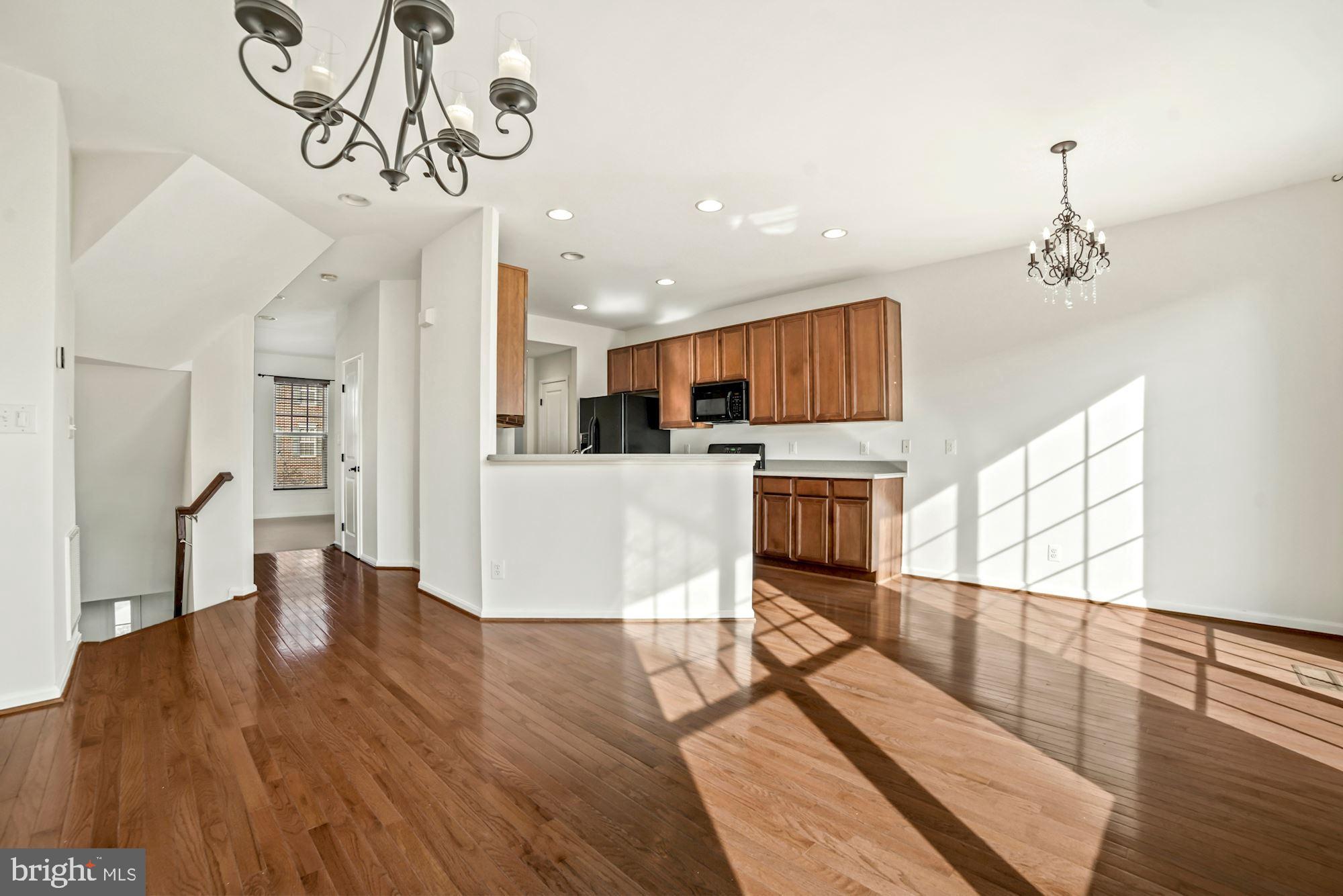 9153 Ribbon Falls Loop Bristow, VA 20136 - Photo 9 of 31 Gallery Image 9