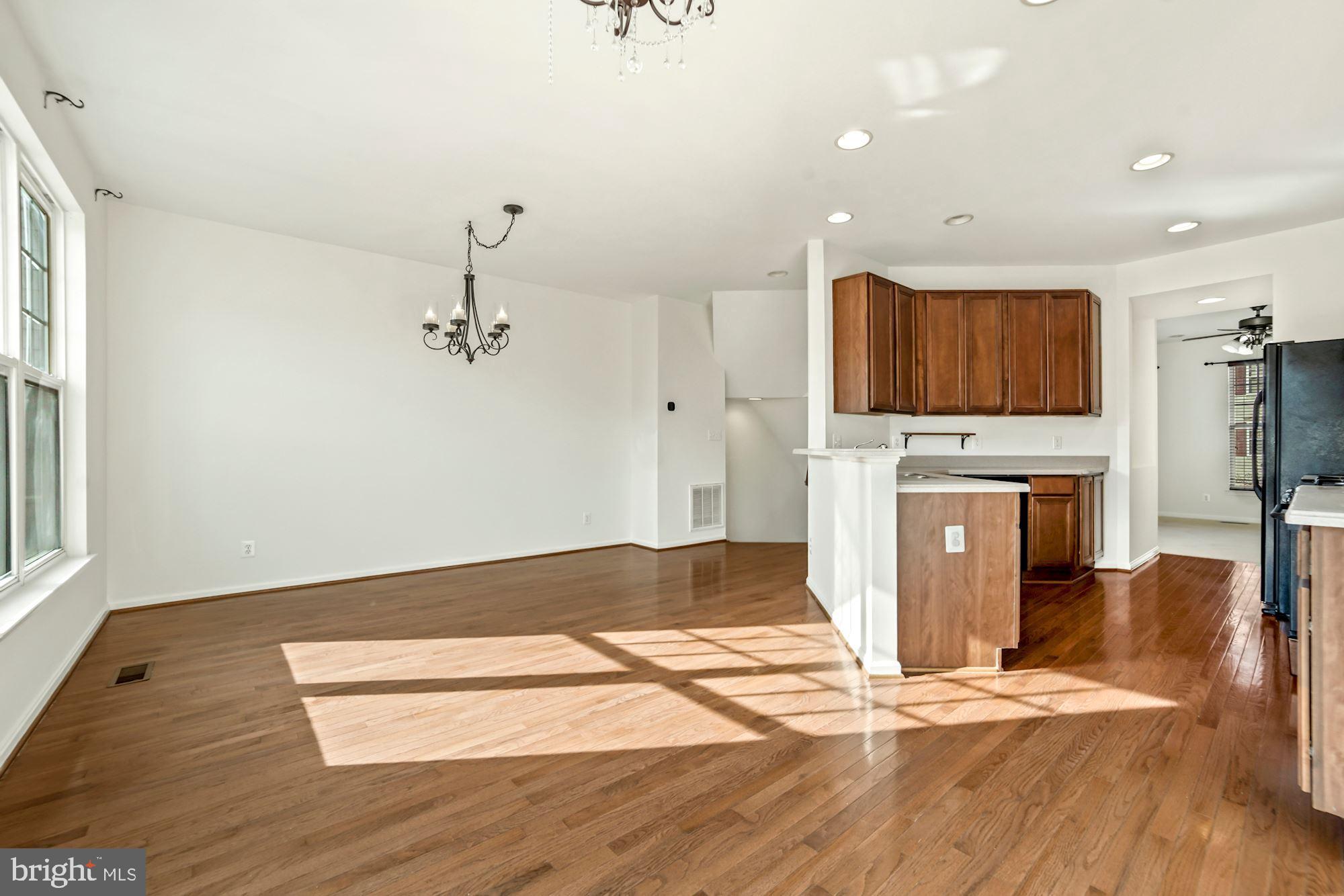 9153 Ribbon Falls Loop Bristow, VA 20136 - Photo 10 of 31 Gallery Image 10