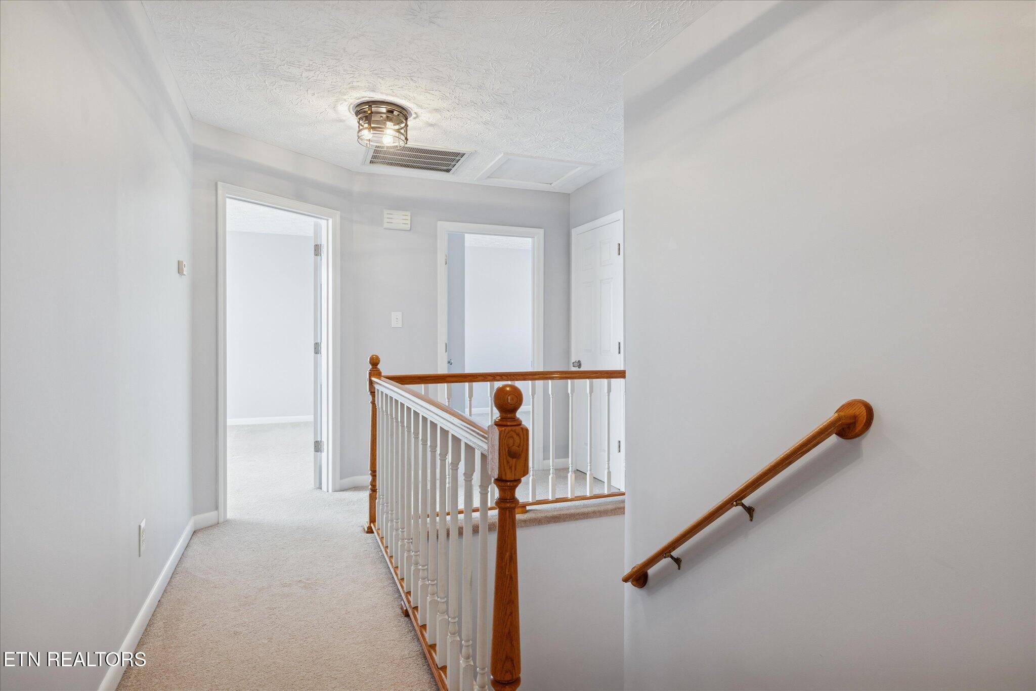 1862 Ridge Creek Lane Knoxville, TN 37938 - Photo 15 of 35 09-IMG_0001