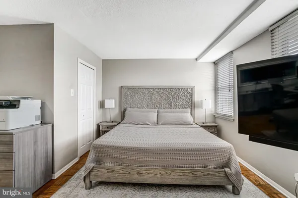 $219,000 | 2030 North Adams Street, Unit 1112, Arlington, VA 22201
