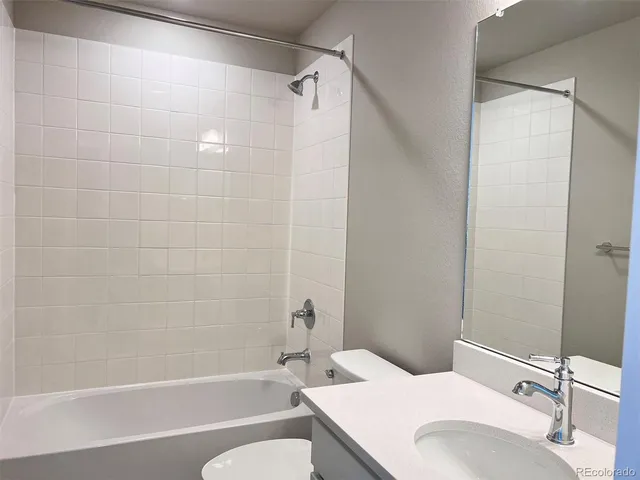 $2,880 | 21114 East 63rd Drive, Aurora, CO 80019