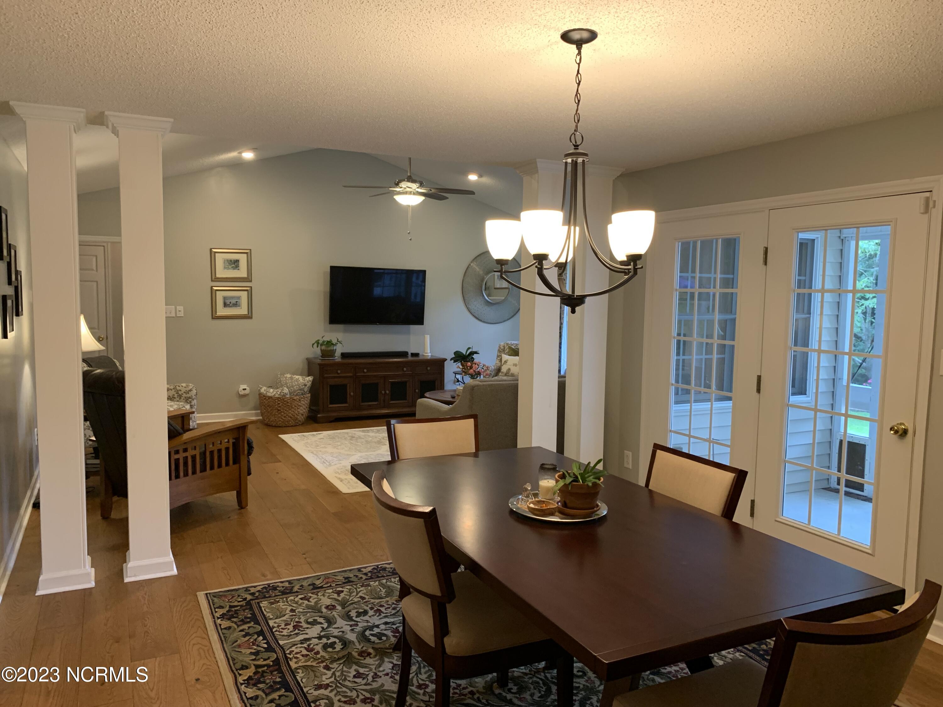111 Geneva Road New Bern, NC 28562 - Photo 30 of 40 Dining Room